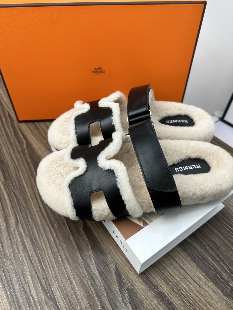 Hermes Slippers